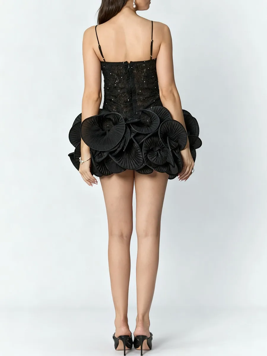 TWOTWINSTYLE Dimagrante Sheer Impiombato Hot Fix Abiti Eleganti per Le Donne Collo Quadrato Senza Maniche Patchwork 3D Fiore Abito Femminile