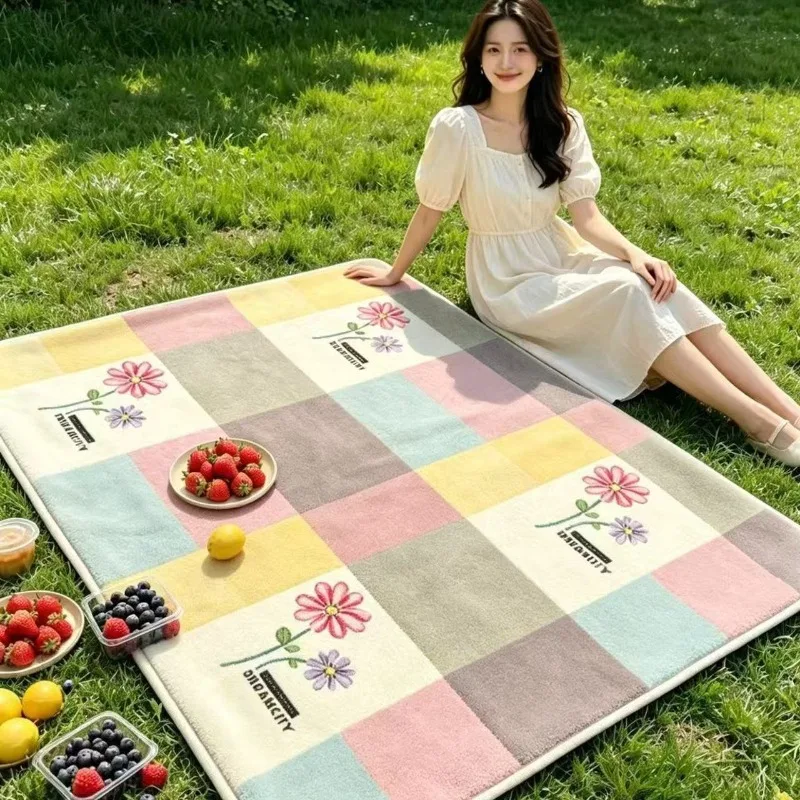 

Portable Foldable Camping Mat Waterproof Thickened Picnic Mat Outdoor Camping Pad Multifunctional Lawn Picnic Hiking Cushion