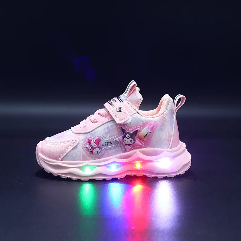 FOTO 2 - Kuromi светодиодная обувь