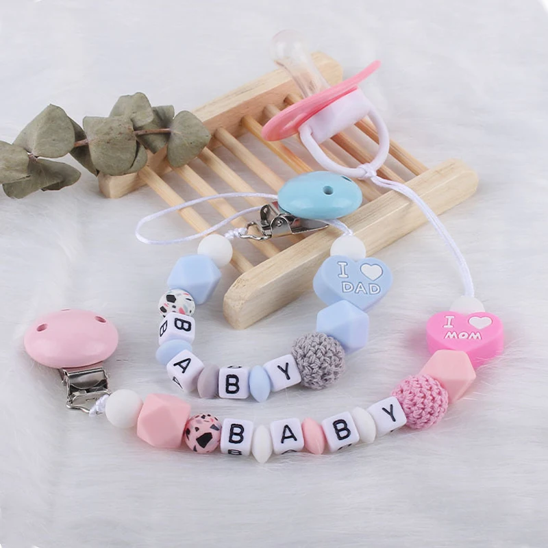 Customized English Russian alphabet name baby Pacifier Clips Chain Teether for Baby Infant Chew Leash Nipple Holder Teether Gift