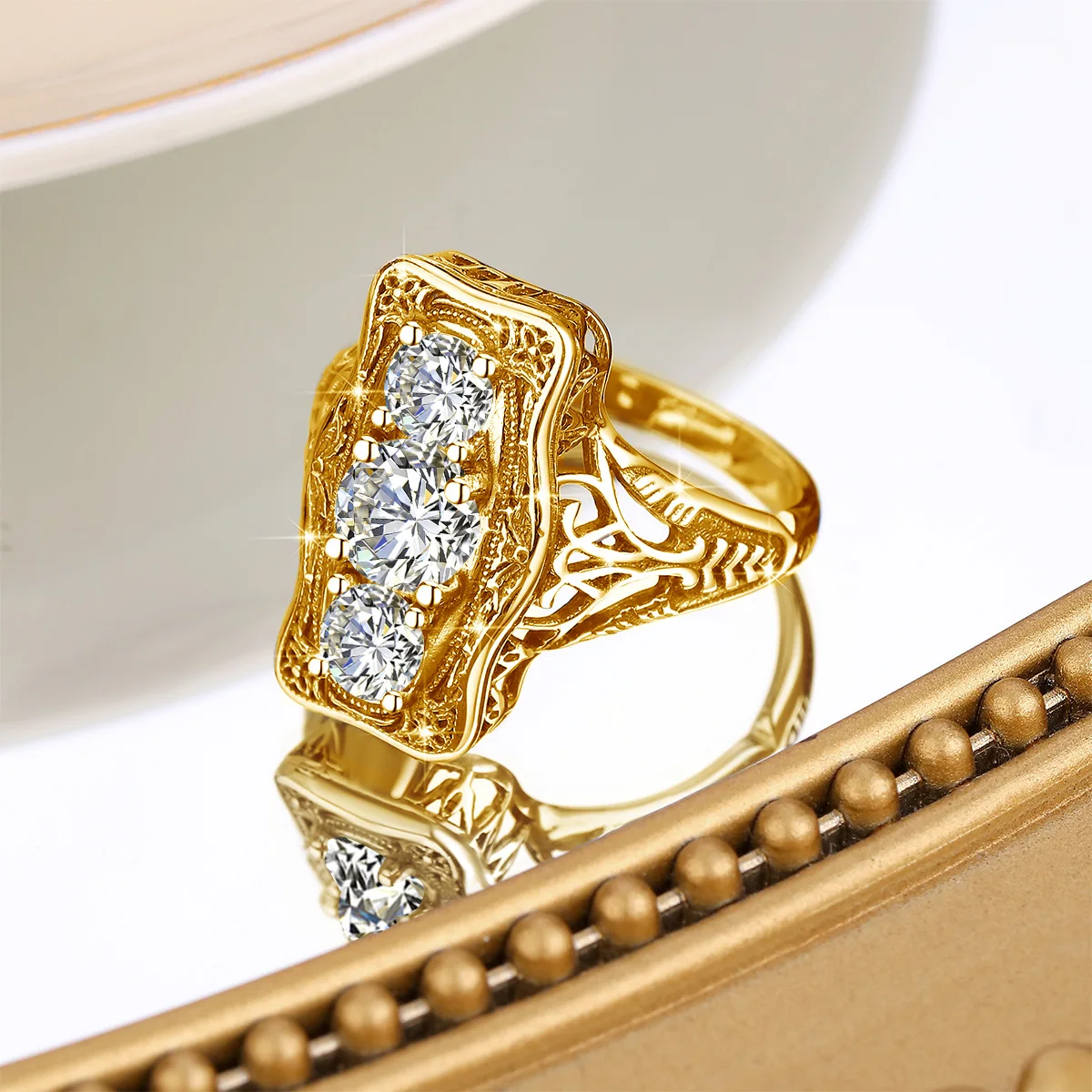Trendiger 3-Stein-Luxus-Moissanit-Ring mit Zertifikat, Gesamtgewicht 1,6 Karat, Diamant-Design-Schmuck, Massivsilber 925, Verlobungsgeschenk – Detail 4