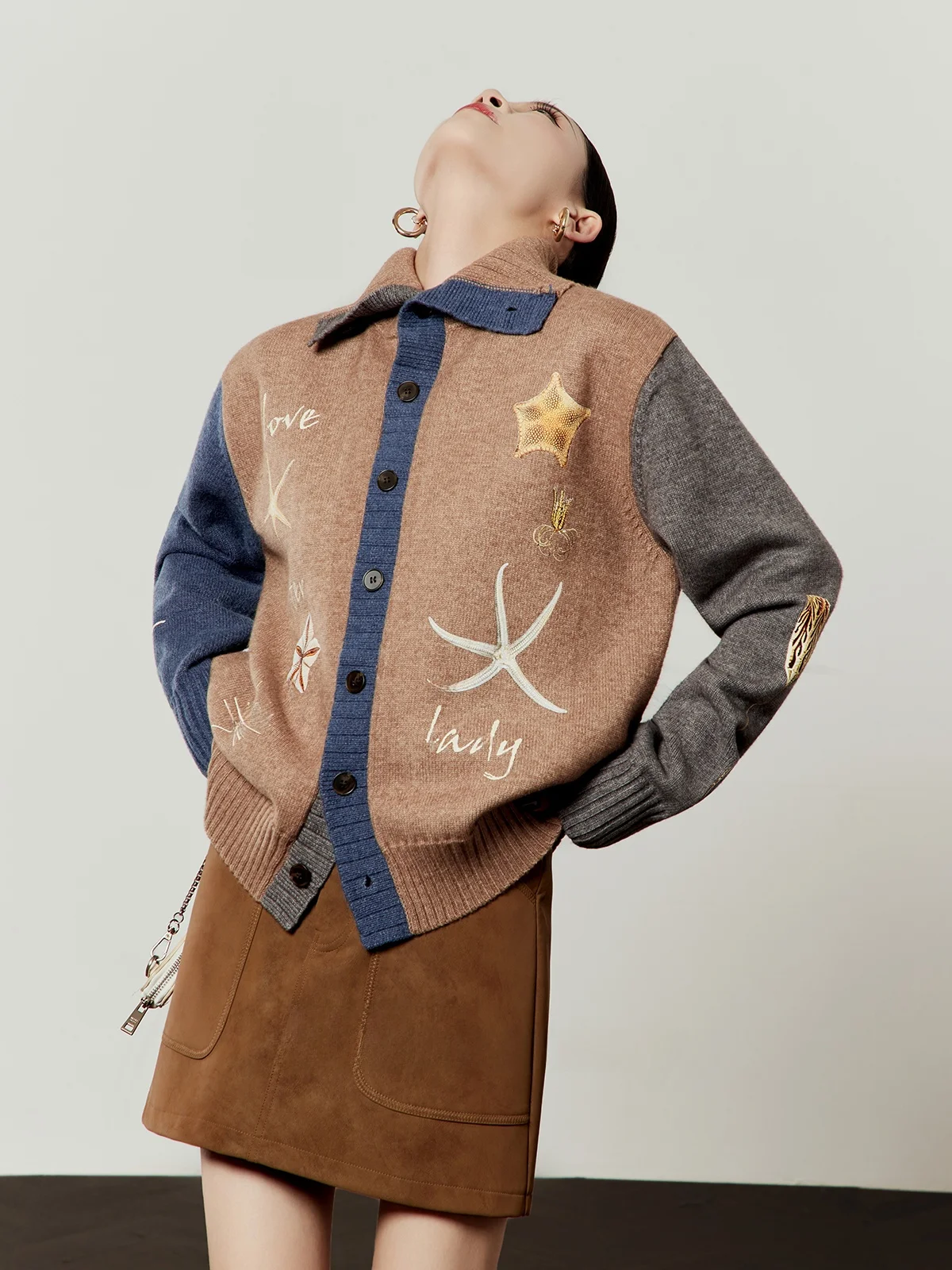 

Brown Casual Knitted Sweater Women's Loose Fit Turn-down Collar Dry Starfi Spring 2026 New Sle Faion Ladies' Wear