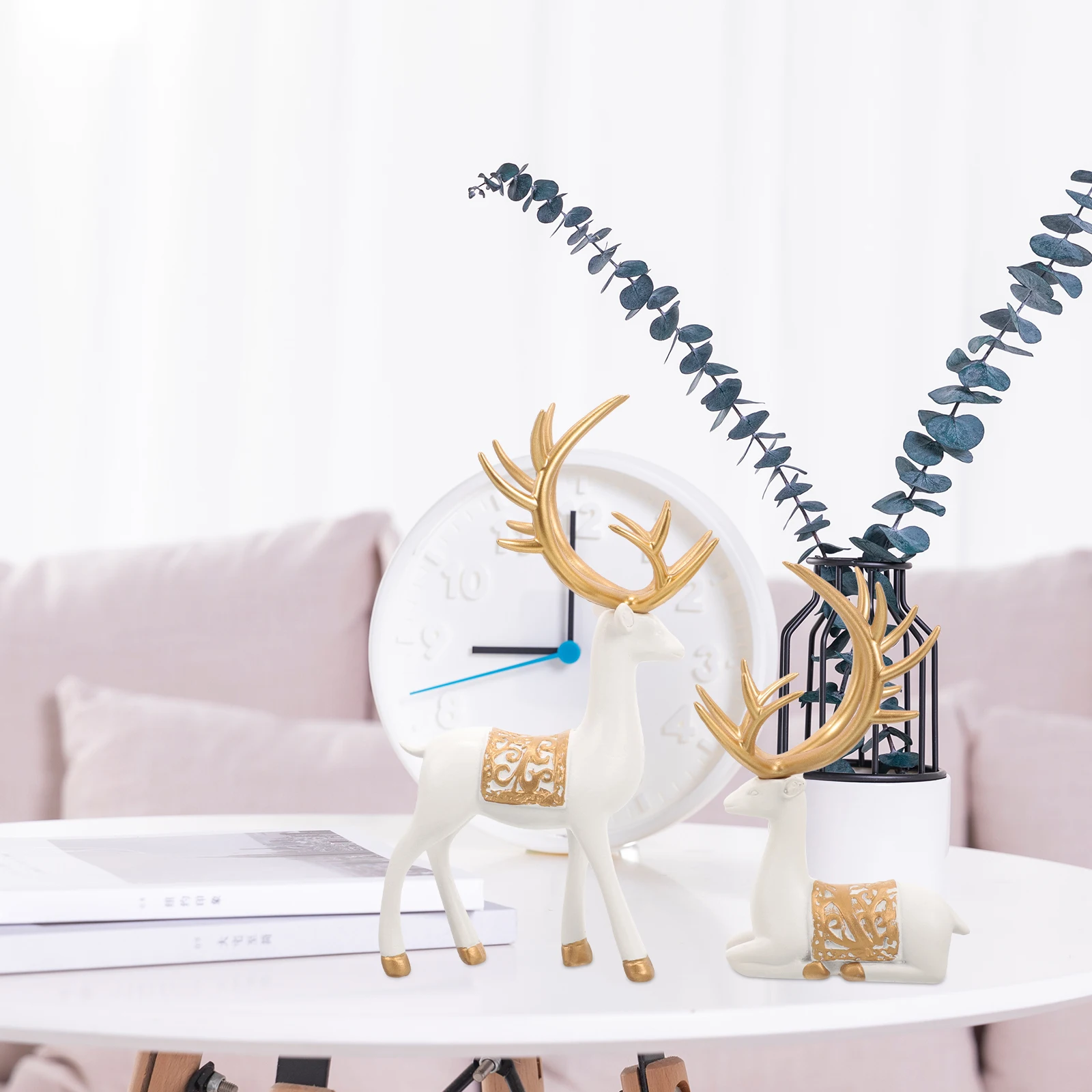 

Christmas Reindeer Decorations Indoor Resin Deer Statue Handmade Elk For Home Office Table Top Centerpiece Decor