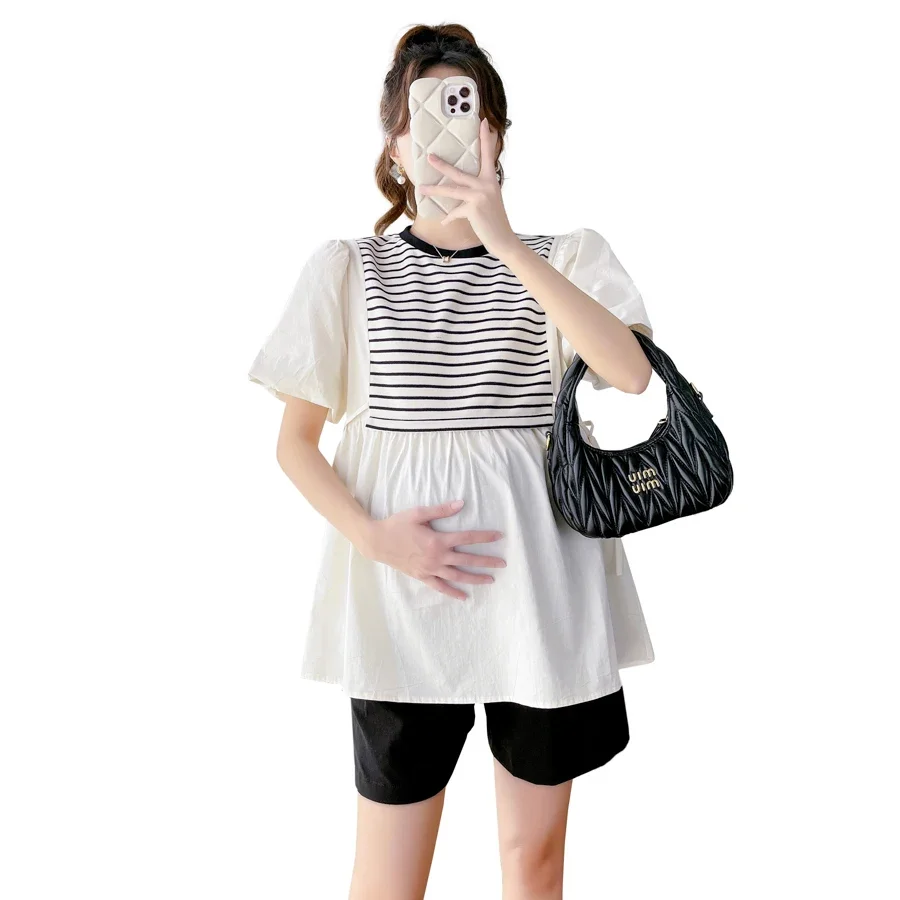 Korean Style Striped Patchwork O-Neck Puff Sleeve Maternity Shirts Loose Fashion Pregnant Woman Blouse Pregnancy Cotton Top Tees