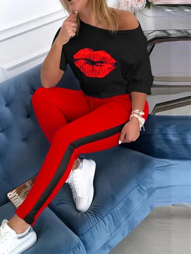 Imagen 2 del producto Conjunto deportivo con cuello redondo y manga con estampado de labios de nuevo estilo