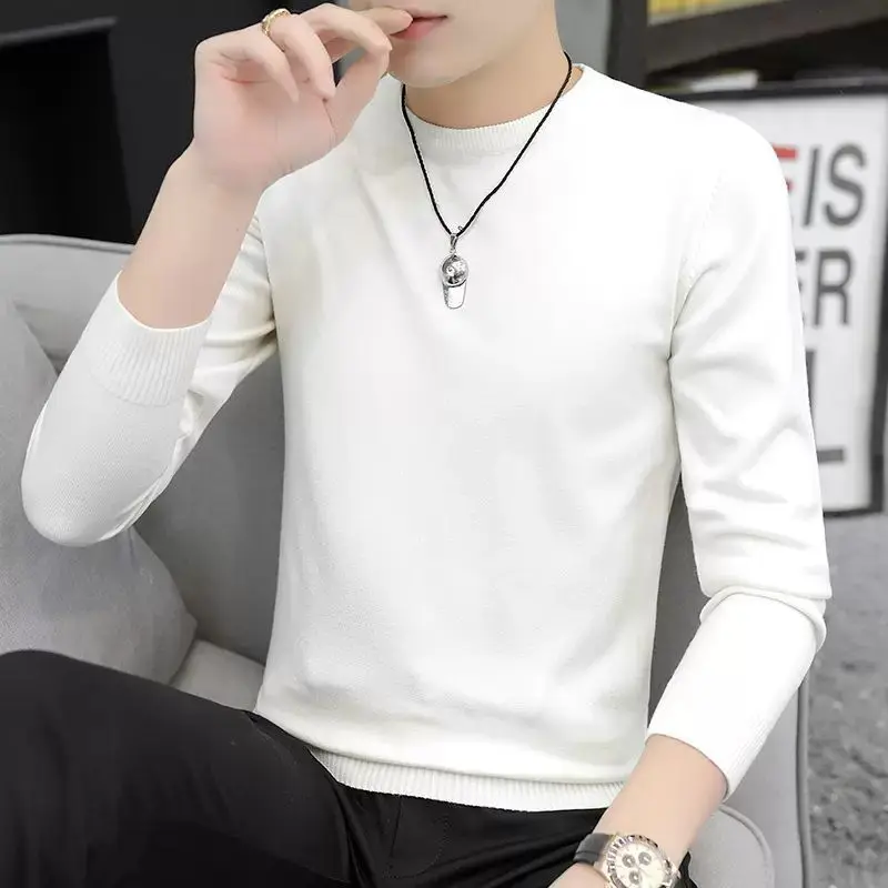 新しい秋冬ファッショントレンドインナーレイヤーニットシンプルな固体ラウンドネックスリムフィット長袖下敷きセーター JJ4