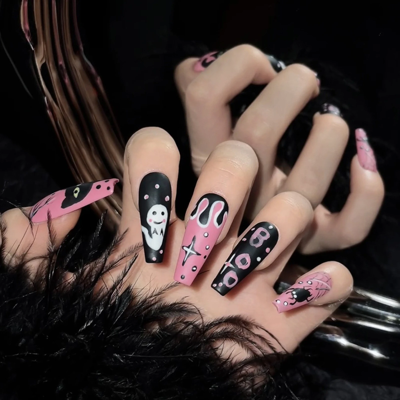 Uñas postizas hechas a mano para Halloween, uñas postizas esmeriladas de color rosa y negro, con estampado de fantasma Araña, 10 piezas