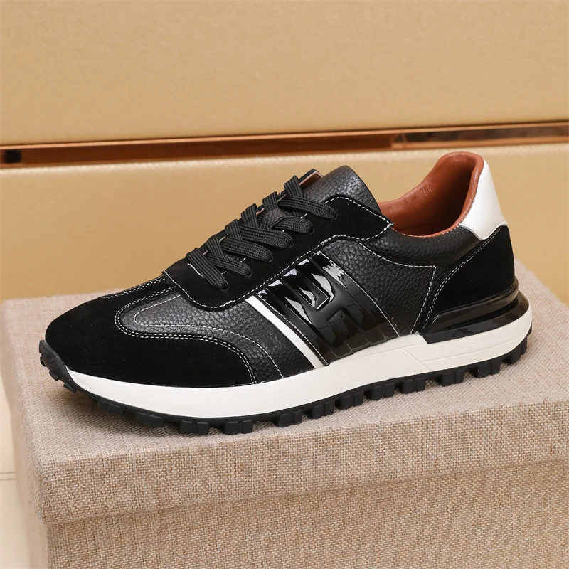 

2025 New Golf Shoes for Men Anti Slip Athletic Shoes Mens Genuine Leather Golf Training Shoes Comfortable Walking Shoe