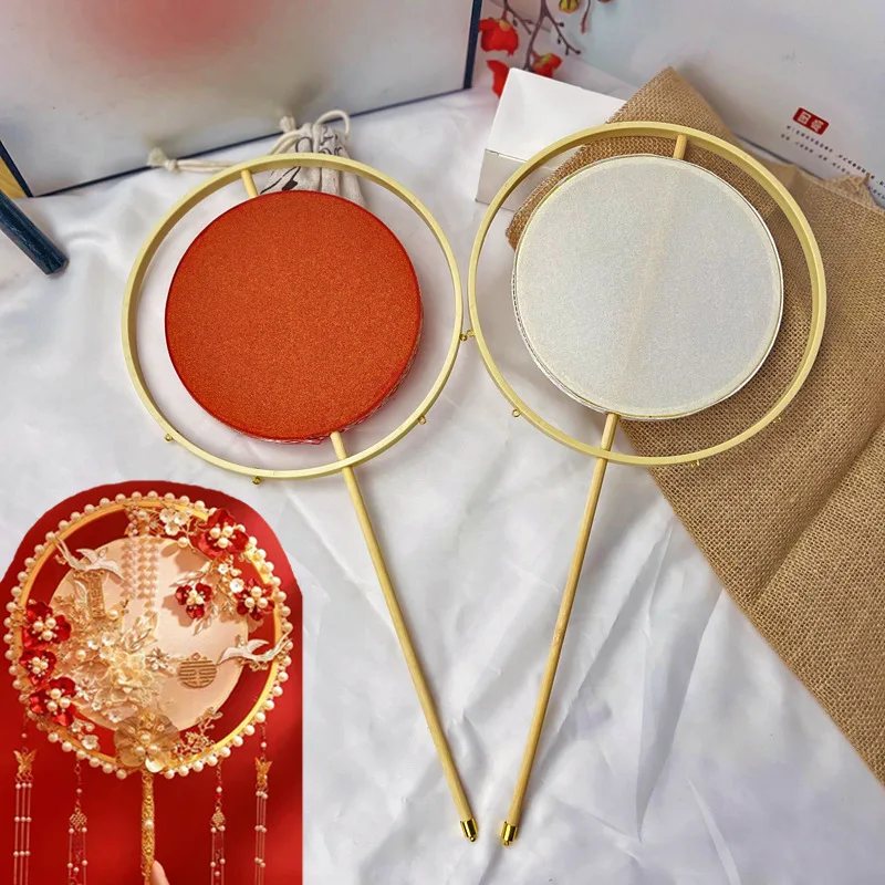 DIY Chinese Wedding Decorative Fans For Bride Gold Red Bridesmaid Handheld Hand Fan Dragon Phoenix Flower Palace Clothes Fan