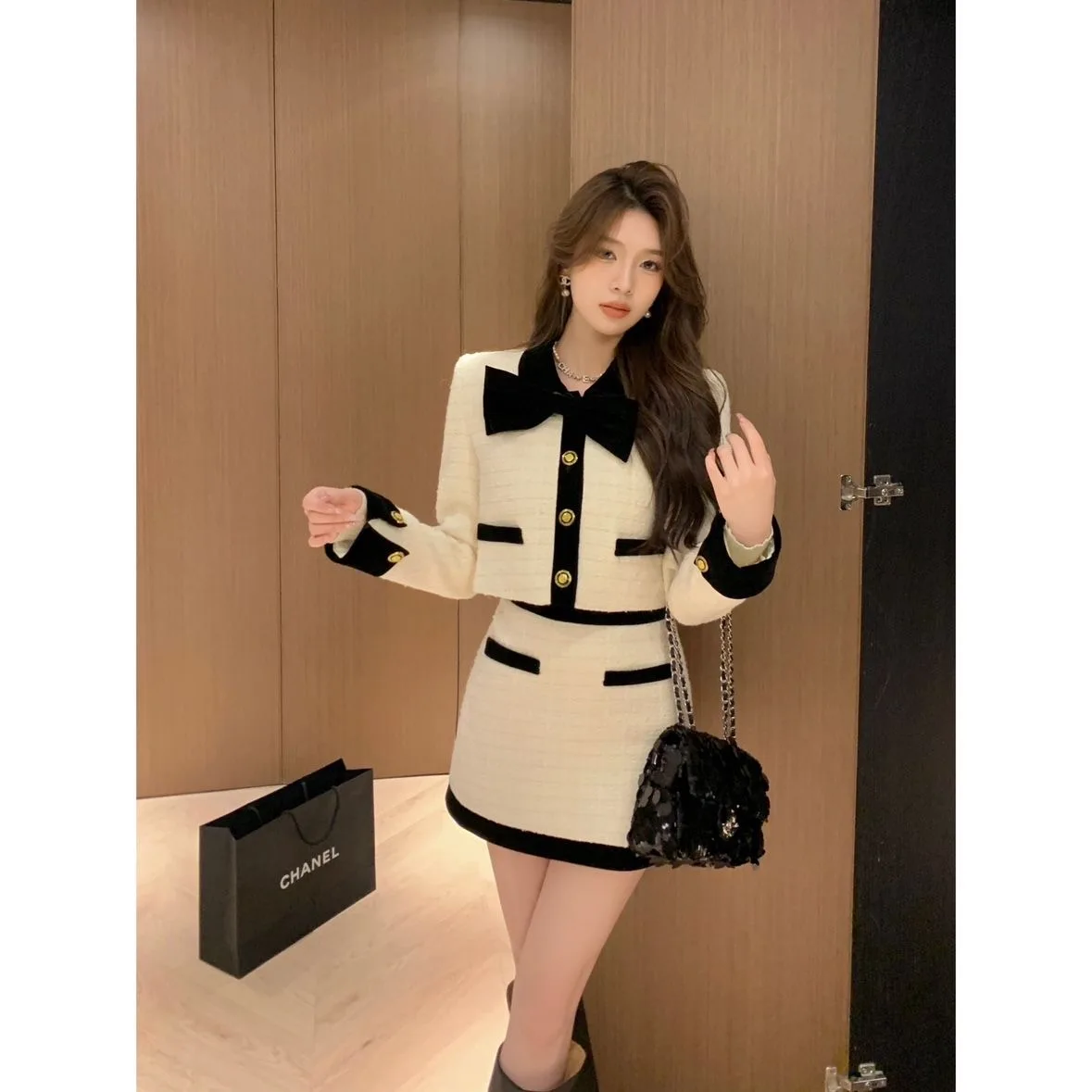 Classic-inspired Bow Set for Petite Women Female Office Lady, Autumn Winter Complete Outfit Elegant Skirt Two-piece Hot Sale