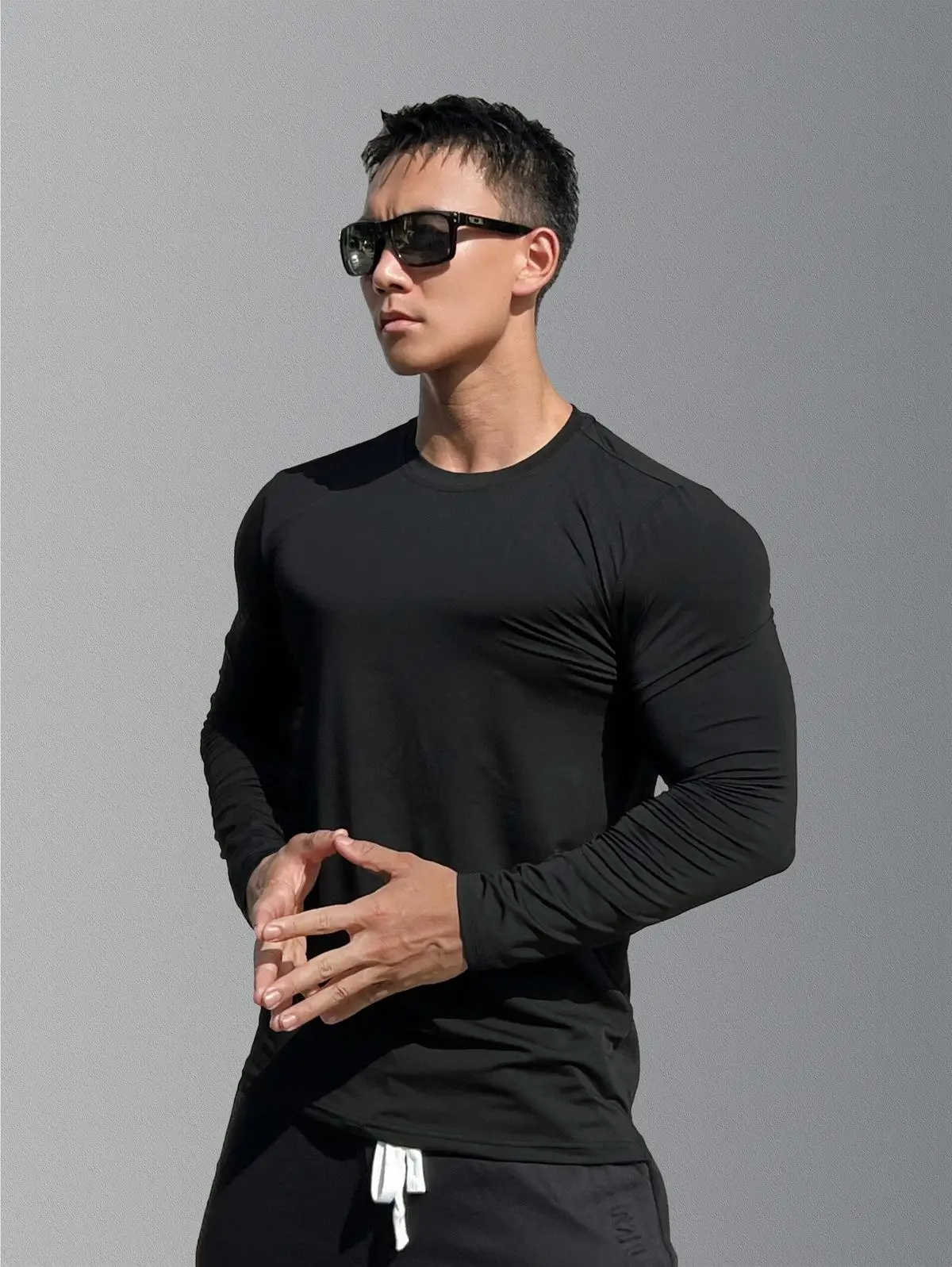 2024 Summer Man Running and Fitness T Shirt Slim Fit Fashion Trend  Motion Fitness O-Neck Long Sleeved Top Tees