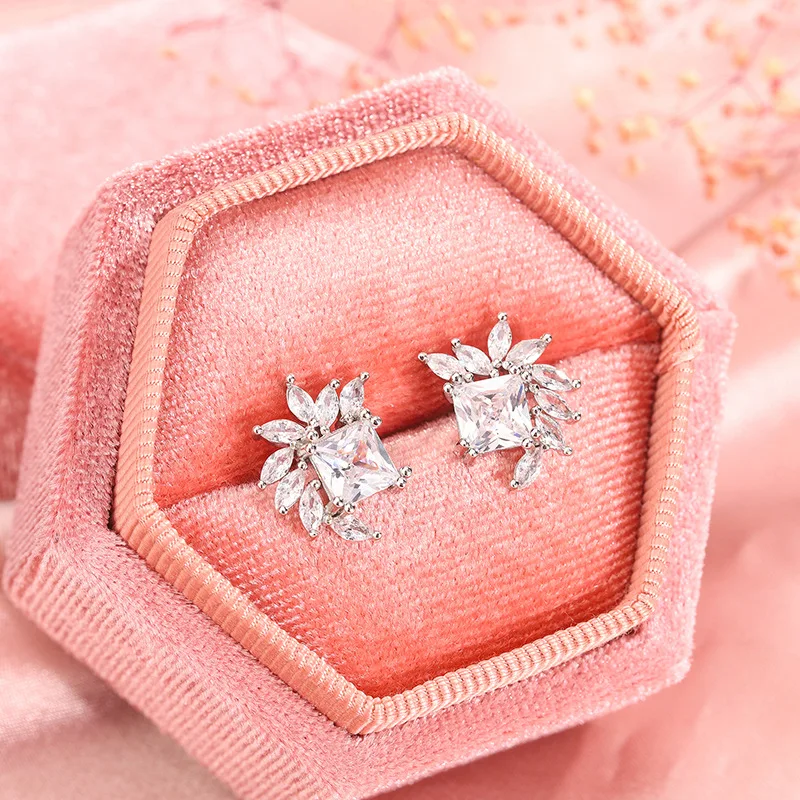 Creative Design of S925 Silver Geometric Stud Earrings for Women's Floral Earrings To Send Brides Wedding Engagement Jewelry