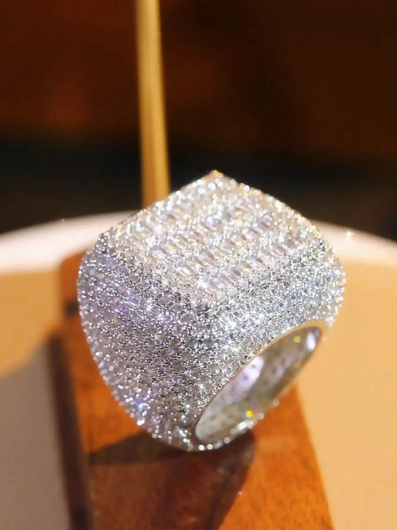 1PC Luxurious Glitter Court Style Bridal Ring, Sparkling Synthetic Zircon Inlay, Distinctive Novel Design Wedding Jewelry, Wonderful Gift Choice for Bride on Wedding Day, Valentine's Day and Mother's Day