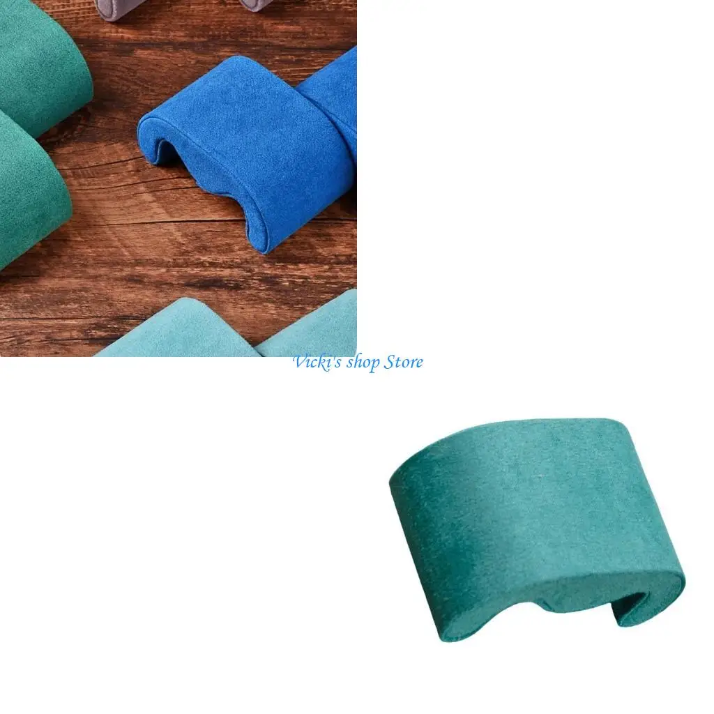 

Watch and Bracelet Display Pillows Soft Flannelette Watch Cushions Flannelette Texture Suitable for Home or Store Use