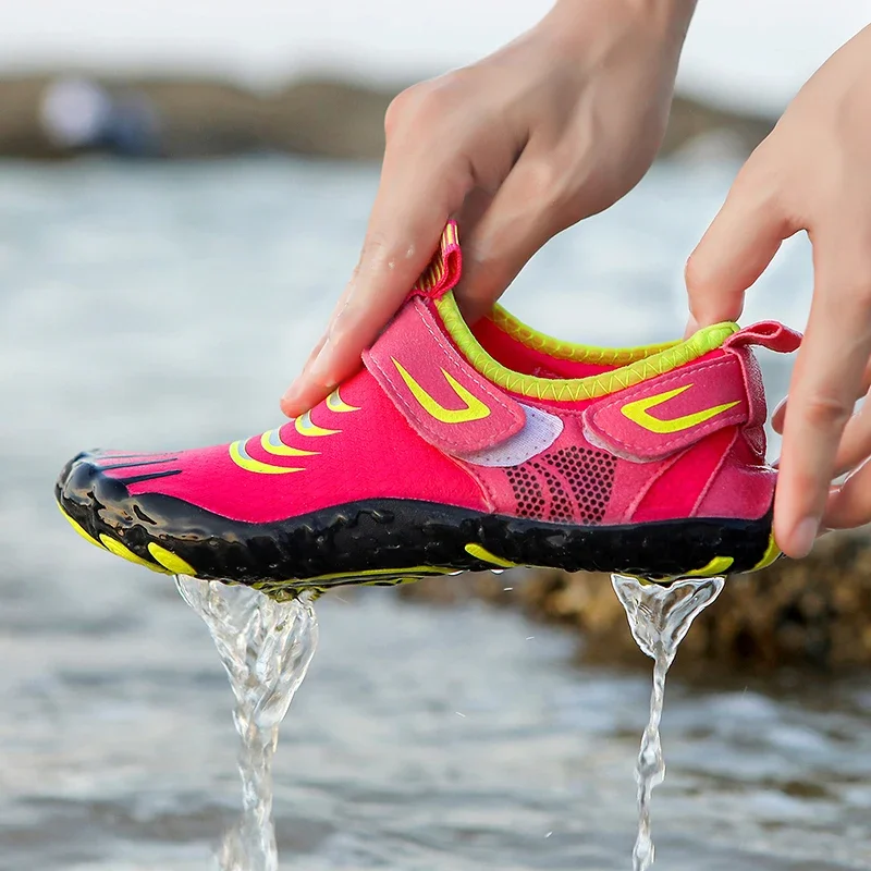 Men Water Shoes Women Aqua Shoes Summer Wading Swimming Barefoot Sandals Gym Sport Sneakers Unisex 2024 New Style