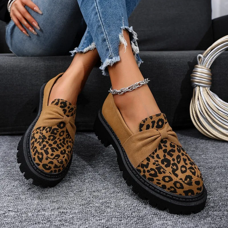 

Large Size Women's Loafers Autumn Winter Fashion Leopard Leather Shoes Comfortable Height Increase Outdoor Non Slip Casual Shoes