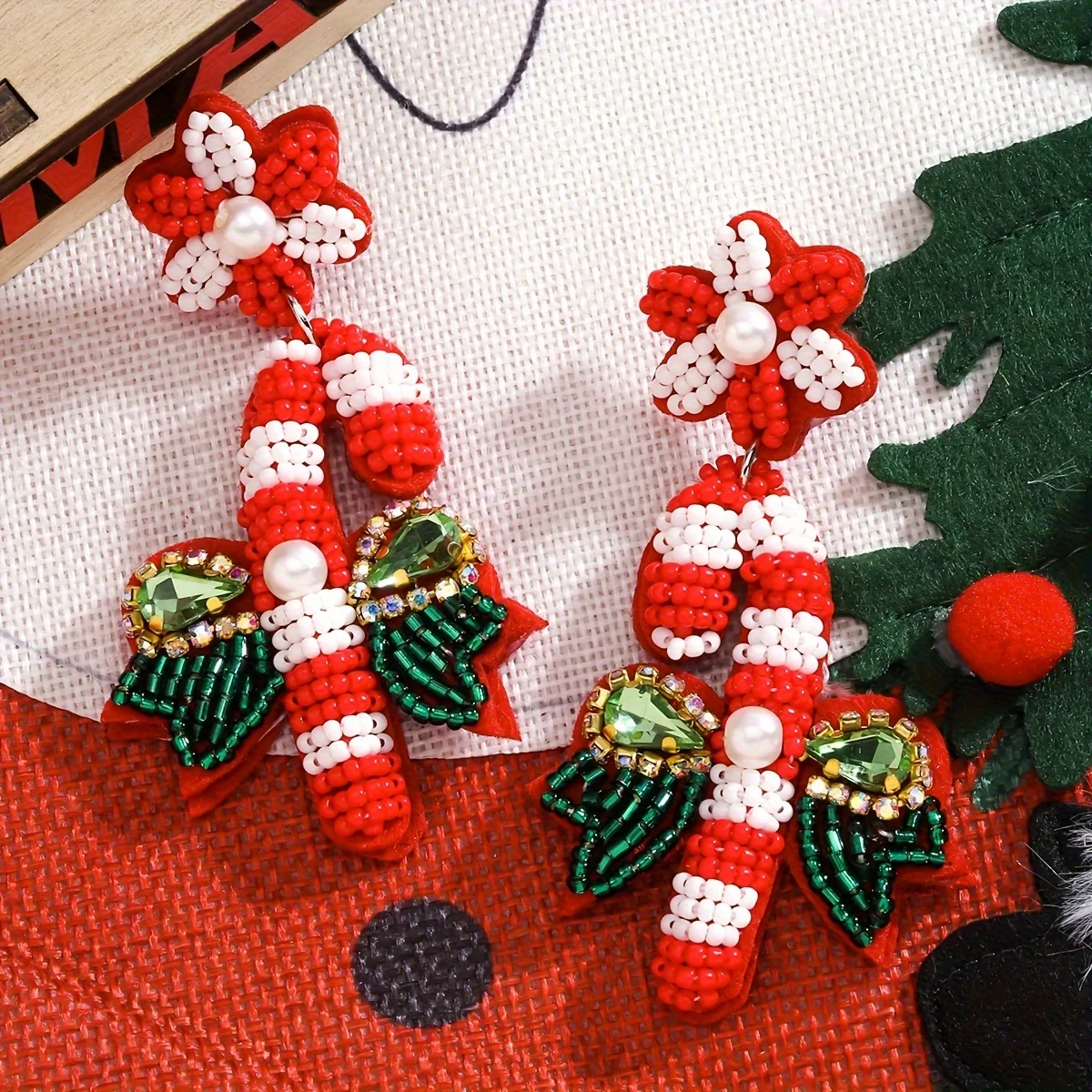 أقراط فيداواس لعيد الميلاد وحبات الأرز وحجر الراين وحلوى القصب للنساء ، قوس زهور مطرز أنيق جميل ، إكسسوارات حفلات المهرجان