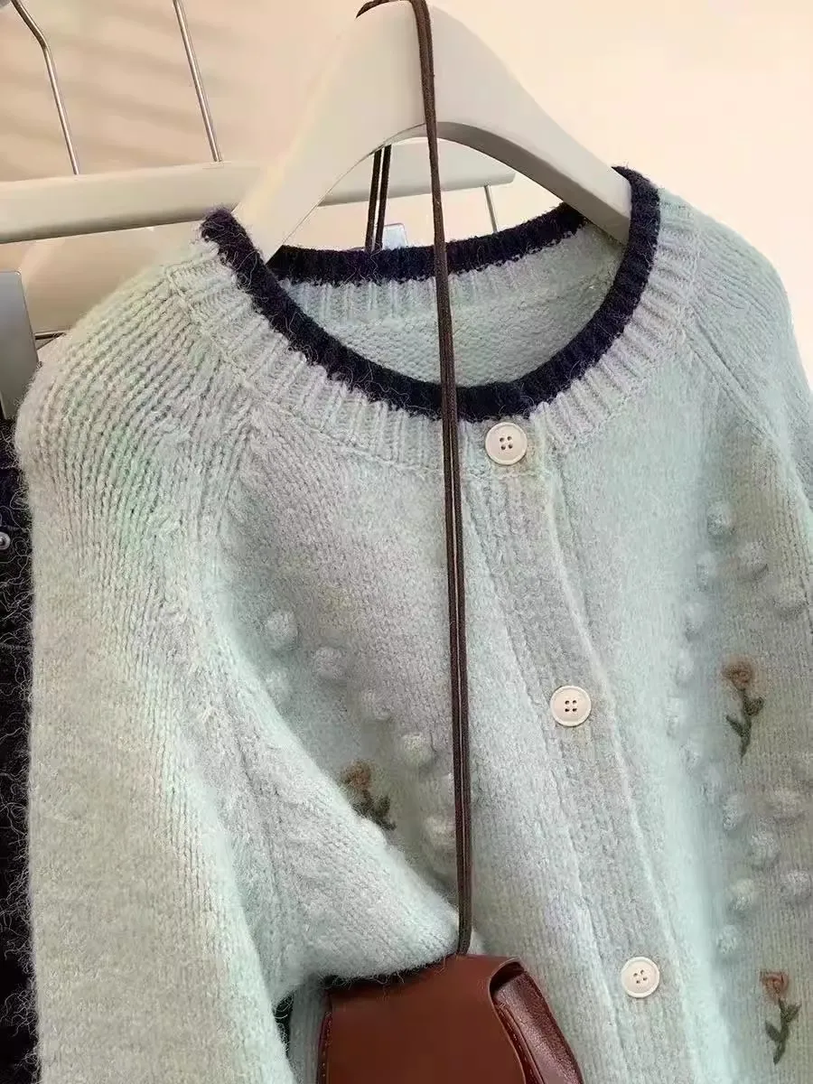 

Ранняя осень, корейский вязаный кардиган с вышивкой, женский осенне-зимний длинный теплый пальто для школьников средней школы