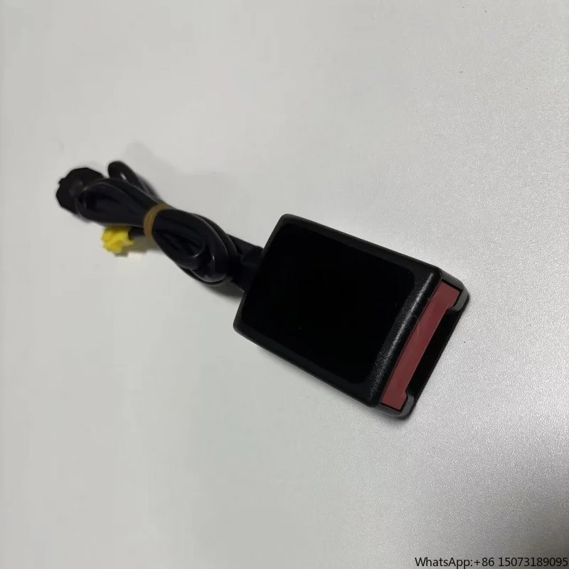 

A2468600169 Замок ремня безопасности переднего сиденья для Mercedes-Benz 246