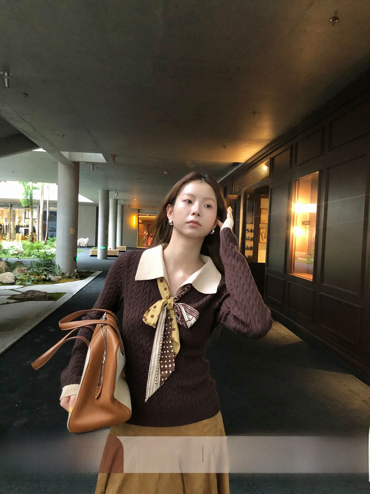 

Red Celebri Knitwear Women's Sle 2025 New Winter Outerwear Inner Match Unique Beautiful Massive Good Looking Sweater