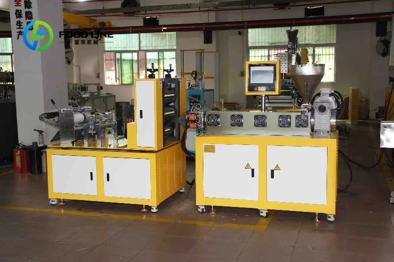 Conical Twin Screw Extruder Integrated Vacuum Degassing Channel Removes Water Gas Inside PVC Melt For Smooth Profile Surface