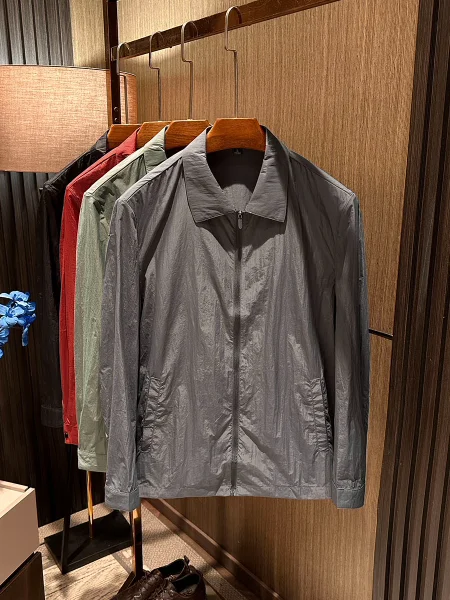 

Новая мужская легкая летняя куртка-ветровка с отложным воротником, тонкая, высококачественная, для защиты от солнца