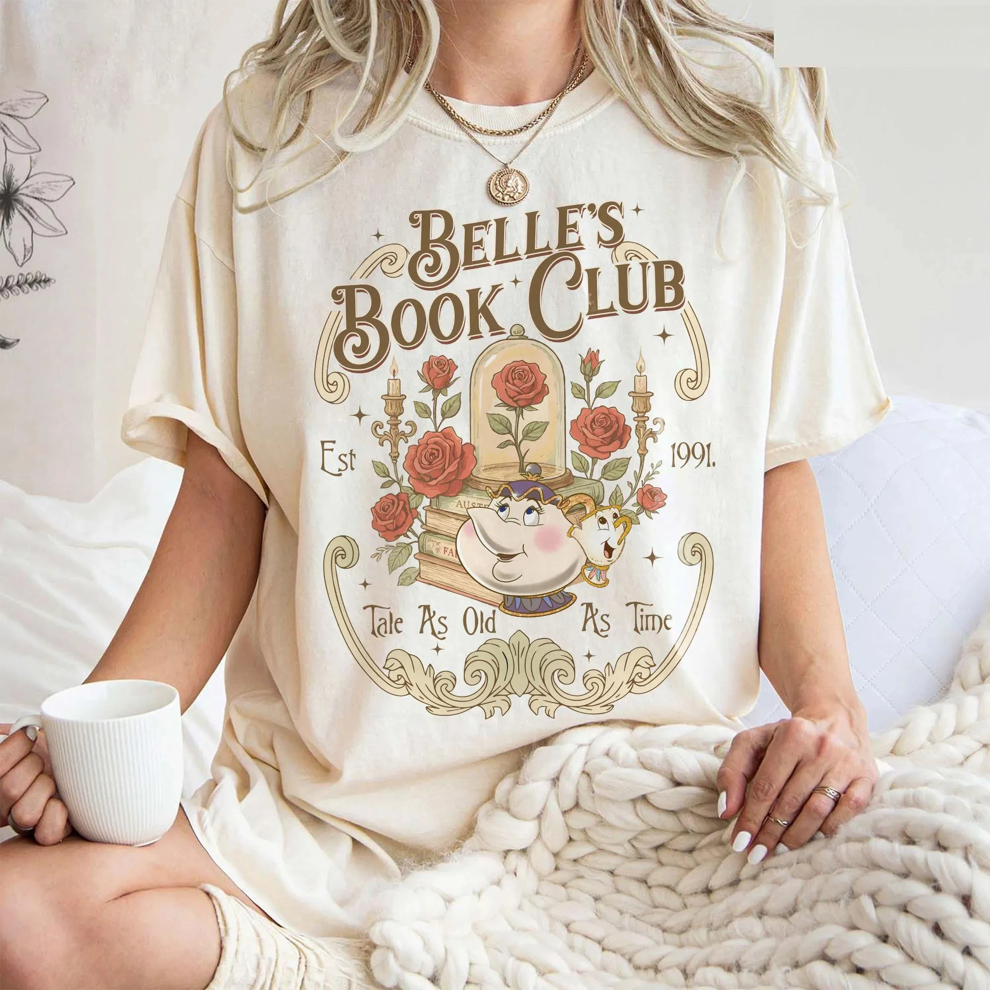 قميص مقهى من Bell Reading Club Fairy Tale Bell Bookstore، تي شيرت كتاب الأميرة الجرس، تي شيرت هدية لمحبي الكتب والمقهى