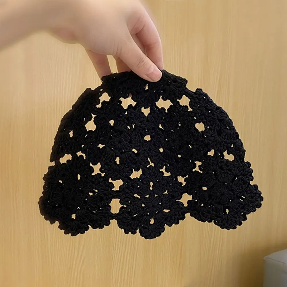 Breathable Hollowed Out Knitted Hat Flowers Casual Beret Cap Summer Lace Skullies Hat for Women