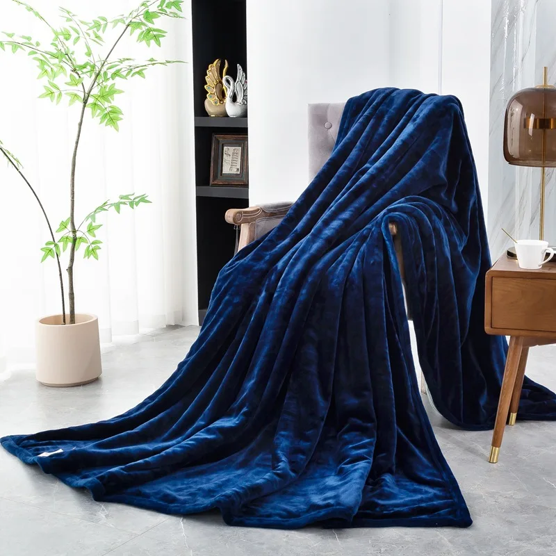 Thick Milk Velvet Solid Color Leisure Blankets Multifunctional Flannel Nap Blanket for Office Warm Hotel Home Plush Bedspread