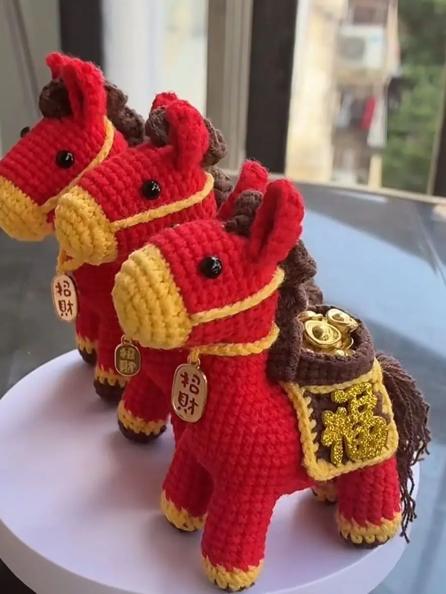 boneco-de-cavalo-de-croche-produto-acabado-kit-de-material-para-croche-decoracao-de-cavalo-em-croche