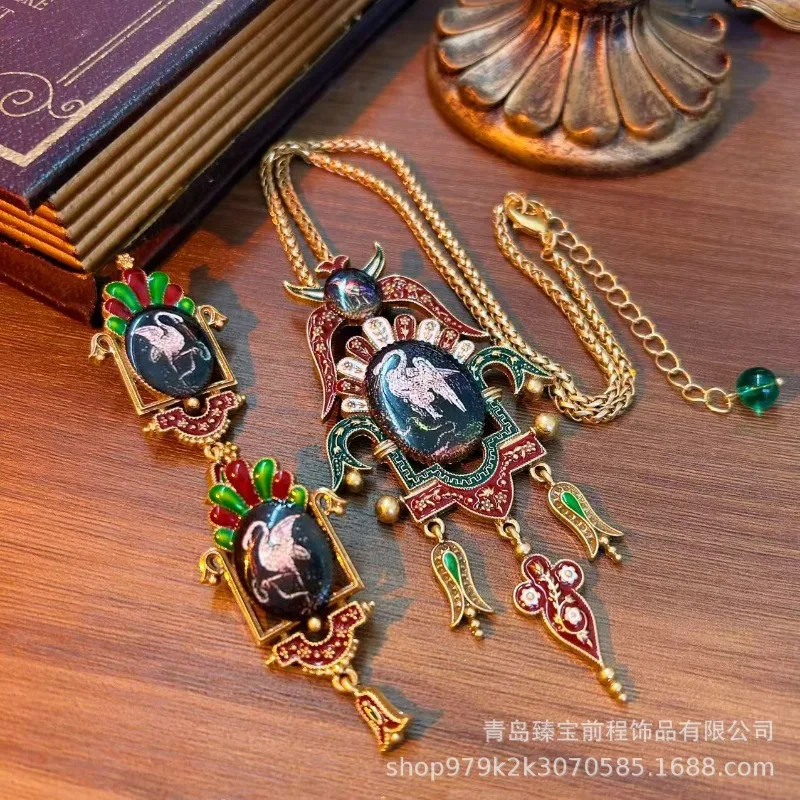 Vintage Chinese Crane Tassel Earrings, Classical Light Luxury Retro Pattern Oriental Mid-century Fashion Jewelry