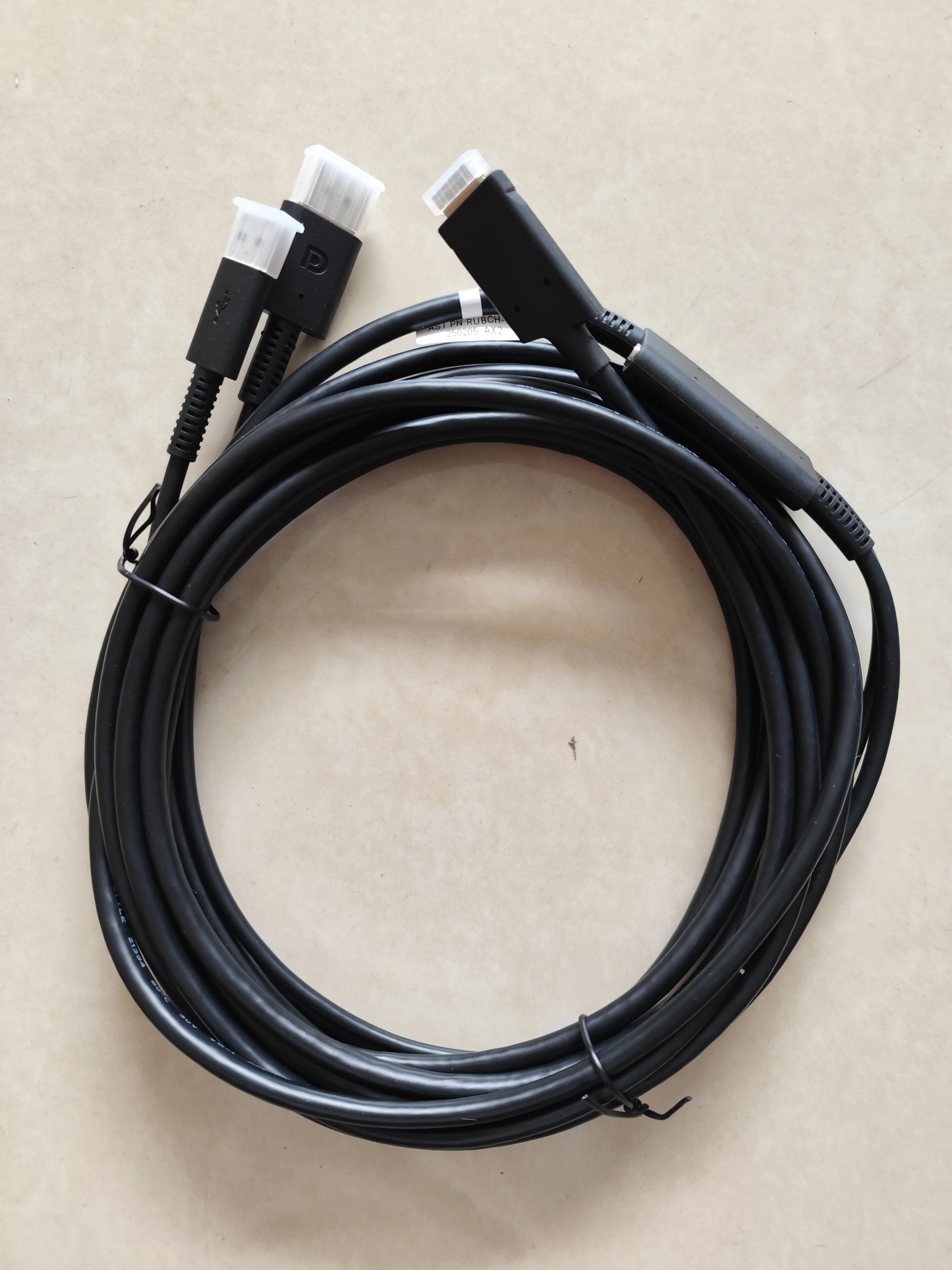 Pimax 6M Fiber Optical Cable and Pimax Crystal Light Cable - 5m