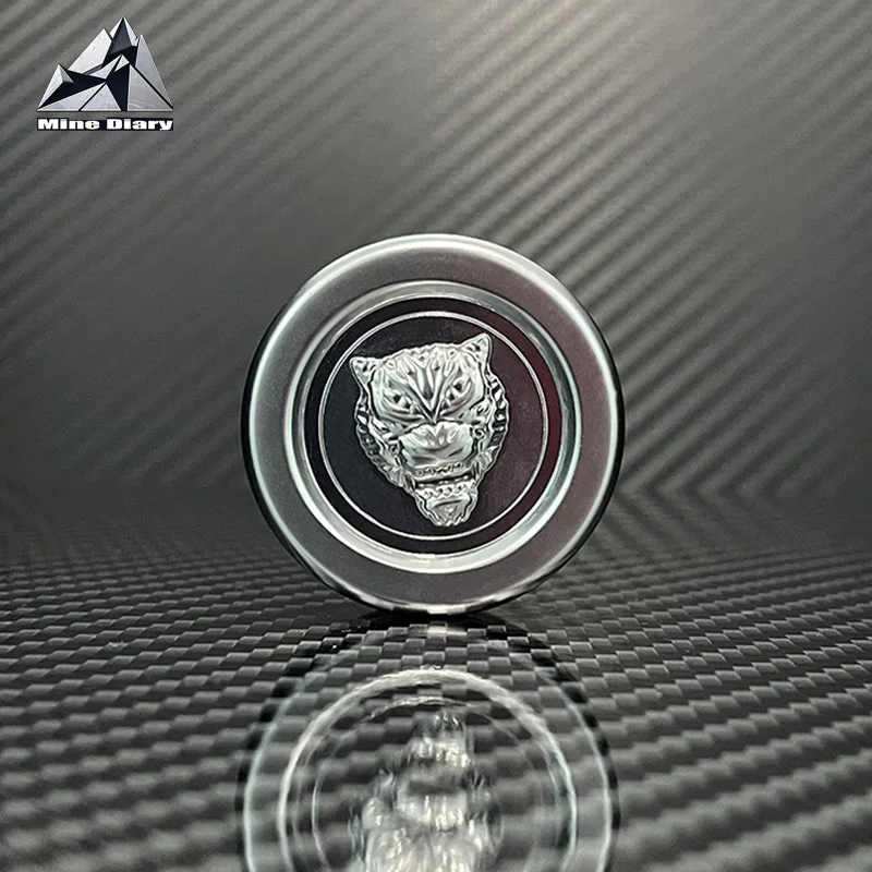 النمر رئيس تململ عملة EDC تململ سبينر المغناطيسي دفع المنزلق المعادن اللمس عملة يخفف القلق والاسترخاء الإجهاد ألعاب متململة #2