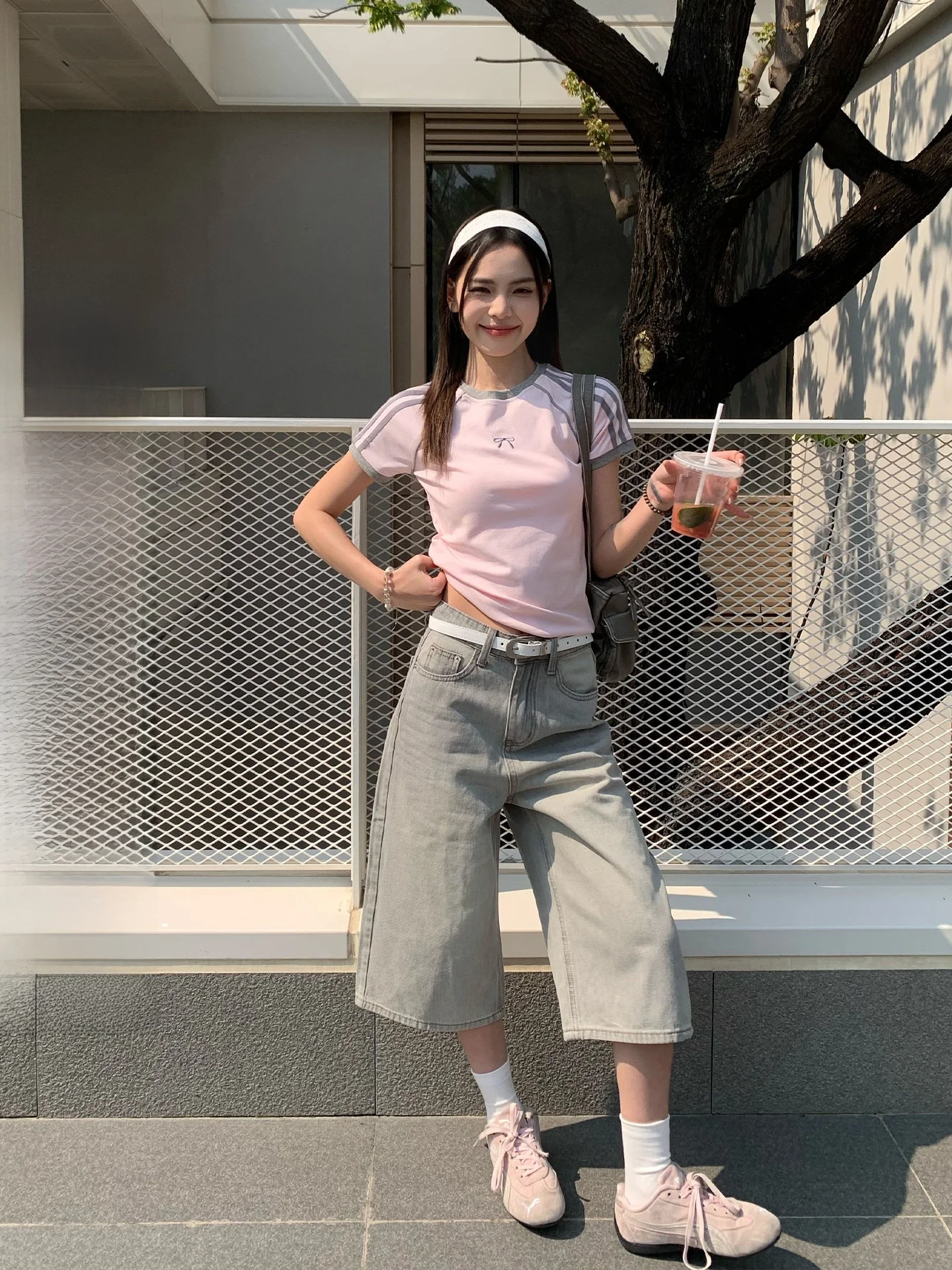 

Song Zhengen Straight Leg Lyocell Denim Shorts Women Summer Thin High Waist Wide Leg Eighteen Inches Medium Length Jeans
