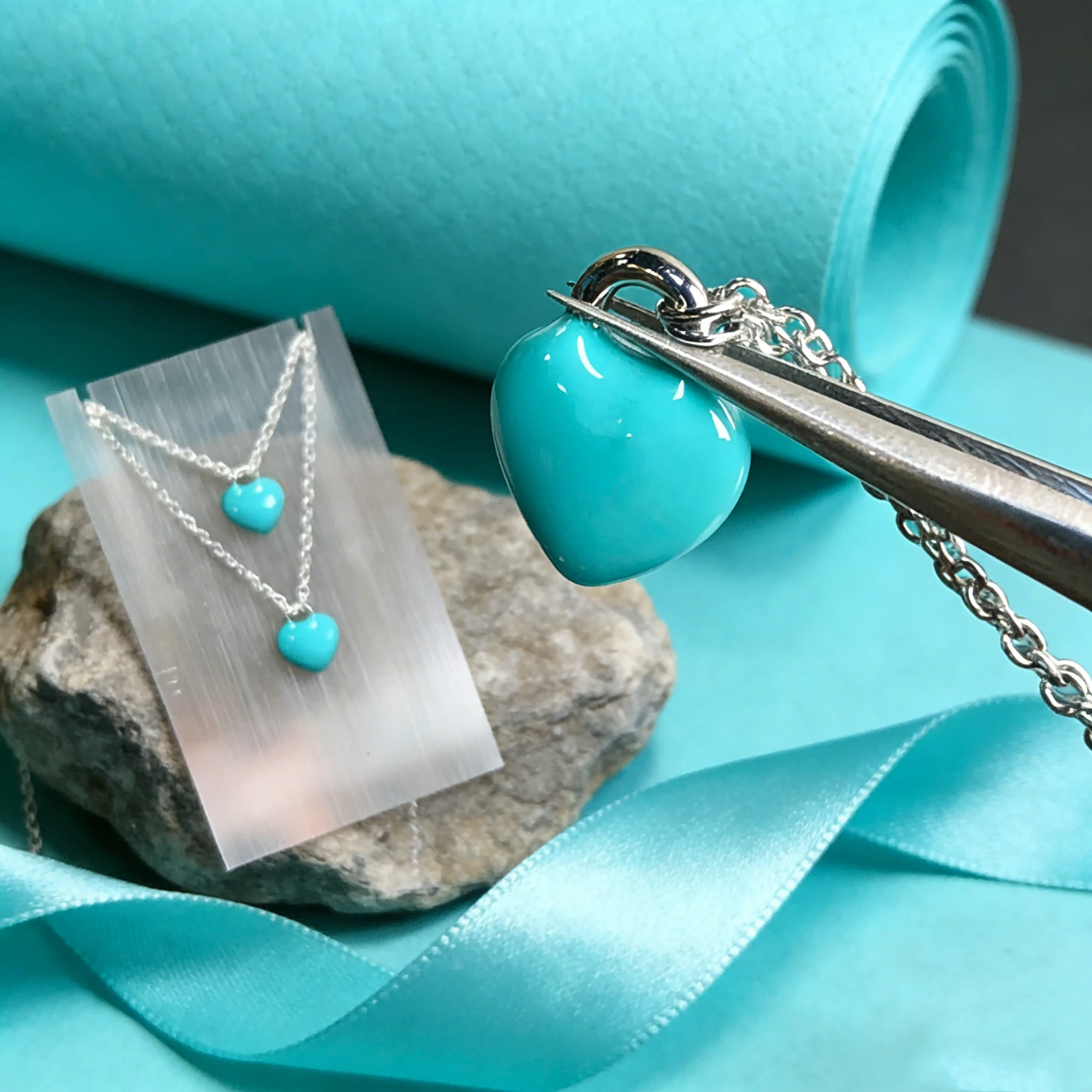 

2026 real S925 silver blue heart-shaped necklace trendy commemorative day surprise gift suitable for women to wear holiday neckl