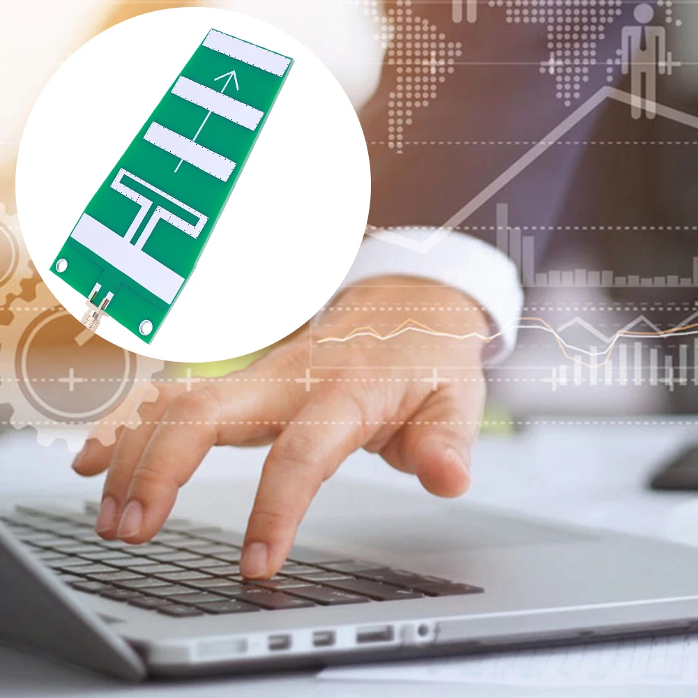 Antena Transmisi Gambar 2.4G 2.35-2.55GHZ Antena Transmisi Gambar WiFi Terarah 10 DB Untuk Transmisi Gambar Untuk Yagi