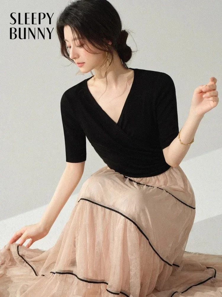 

Women Patchwork Knit Lace Dress V Neck Long Dress Elegant Slim Fit Layered Skirt Half Sleeve Spring Summer Chic Outfit Lady Wear