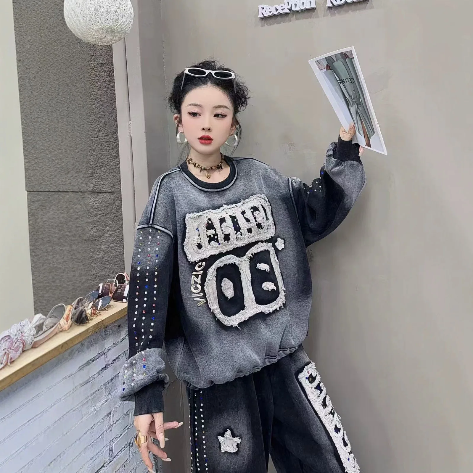 Trendy New Autumn Winter Women Hoodie Set Thicken Velvet Patch Letters Loose Pullover Top+Diamonds Elastic Waist Wide Leg Pants