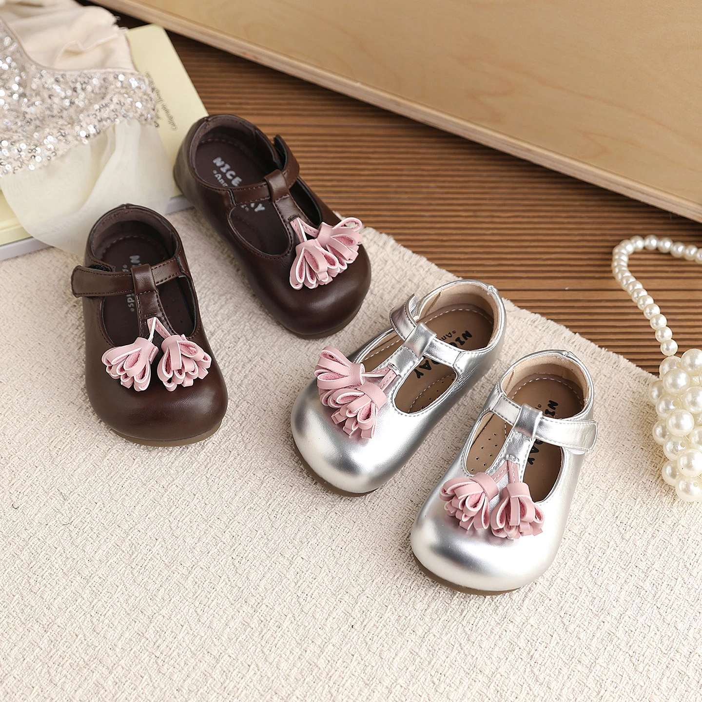 

Модные корейские детские кожаные туфли 2026 года для мальчиков и девочек: удобные, с мягкой подошвой, для принцесс, для вечеринок, милые кожаные туфли