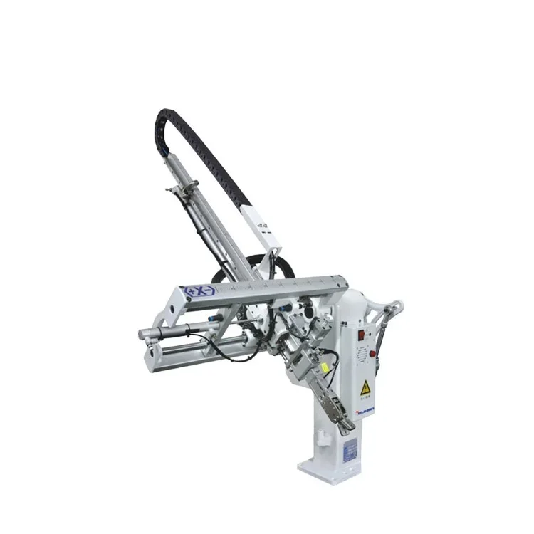 pneumatic telescopic mechanical xyz pick and place robot arm for plastic injection machine