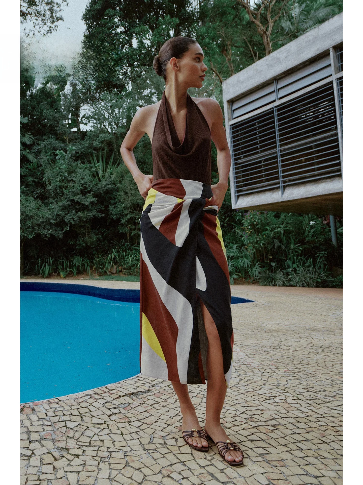 Summer 2026 Wrap Style Half Skirt Artistic Contrast Color Knot Design Unique Women's Standard Fit Straight Tube Skirt