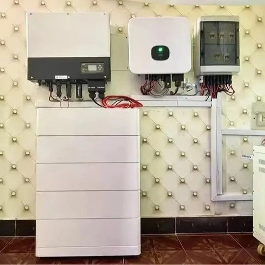 Inverter 3-15KW on Grid W6330 Solar Inverter with IP65 Single Output 99% Efficiency