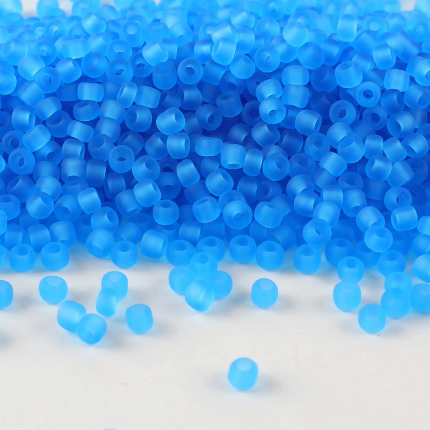 Hochwertige transparente matte Farbperlen CJ 11/0, 10g/Tube, geeignet für alle Arten von DIY-Bastelarbeiten usw. – Detail 7