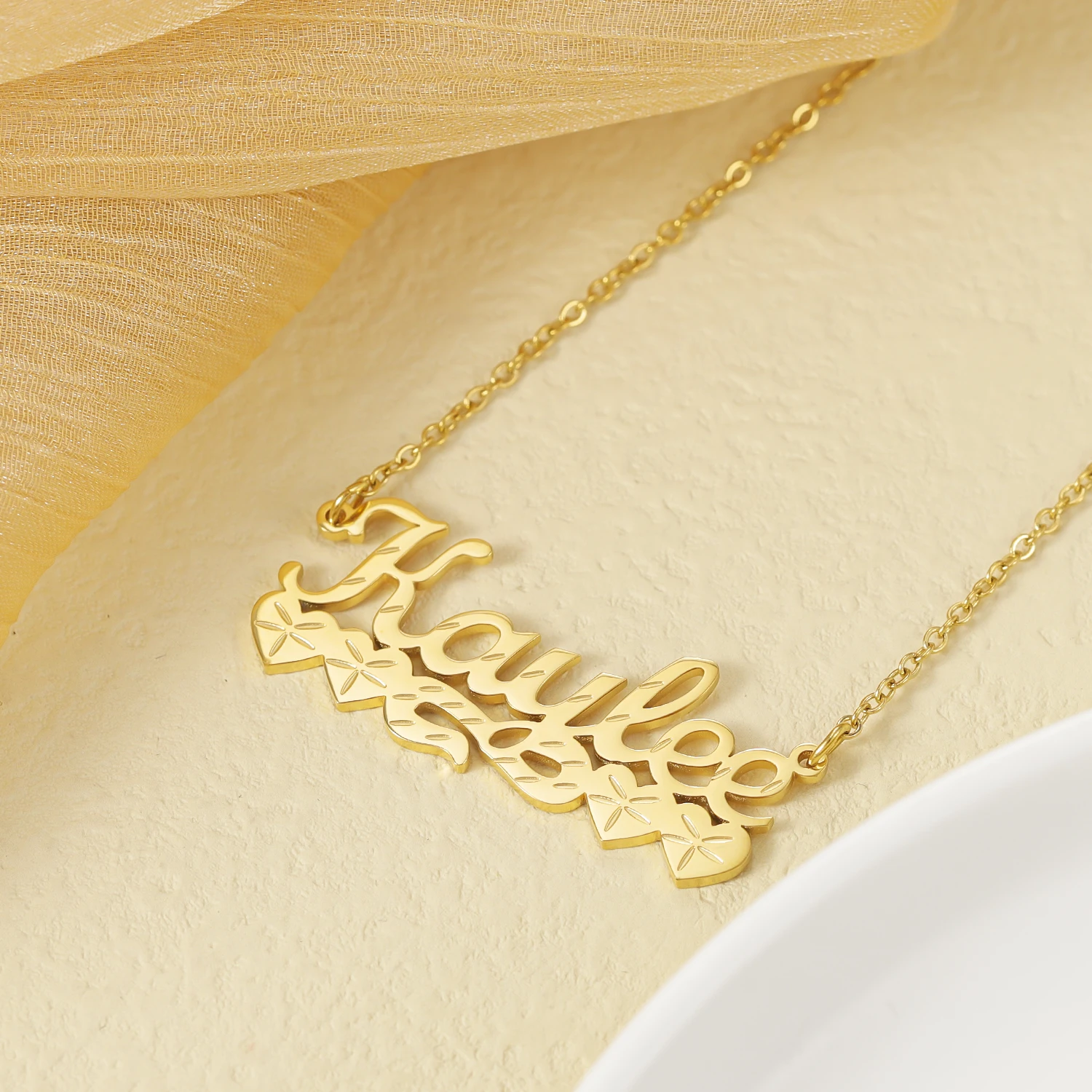 

Zciti Custom Heart Name Necklace Personalized Stainless Steel 18k Gold Plated Pendant Hearts Design Names Jewelry Gift For Women