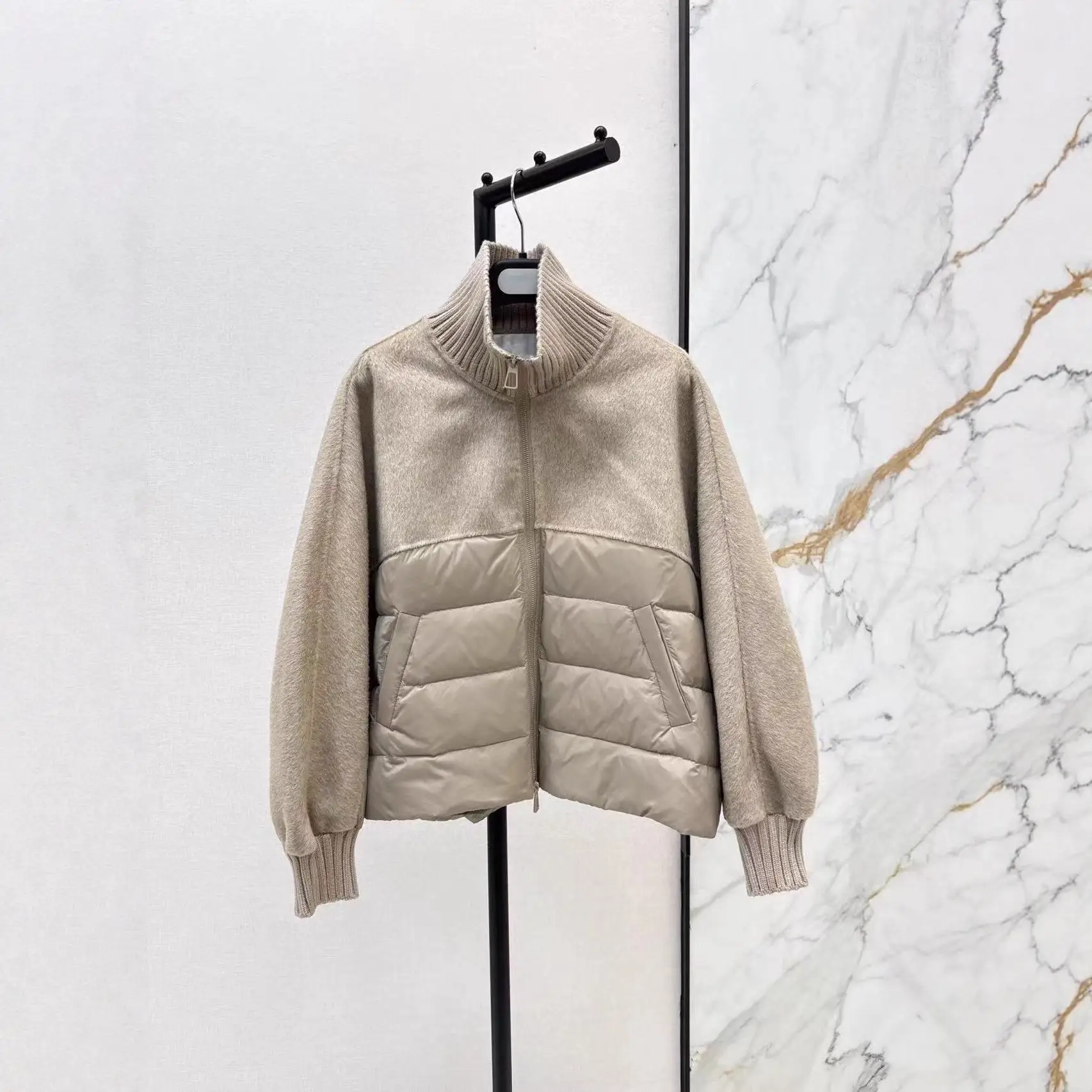 

Двусторонняя осенне-зимняя куртка с воротником-стойкой, на пуху и перьях, для ранней весны, новая модель, женское теплое пальто