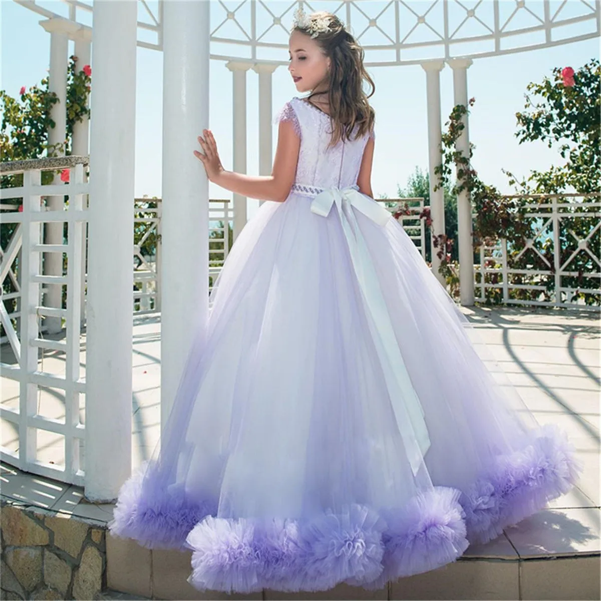 Elegant Luxury Ball Flower Girl Dress V-neck Ground Length Fluffy Tulle Sleeveless  Pageant First Communion Gowns Birthday Gift