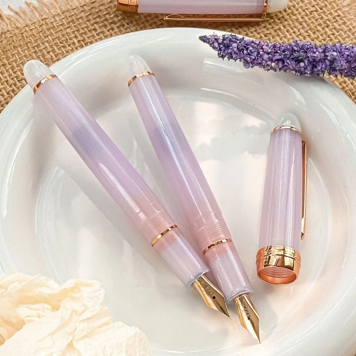 Jinhao 82 lavender purple Limited Edition Torpedo Ice Blue Fountain Pen - EF/F/M/Bent Nib Set for Students Calligraphy Practice