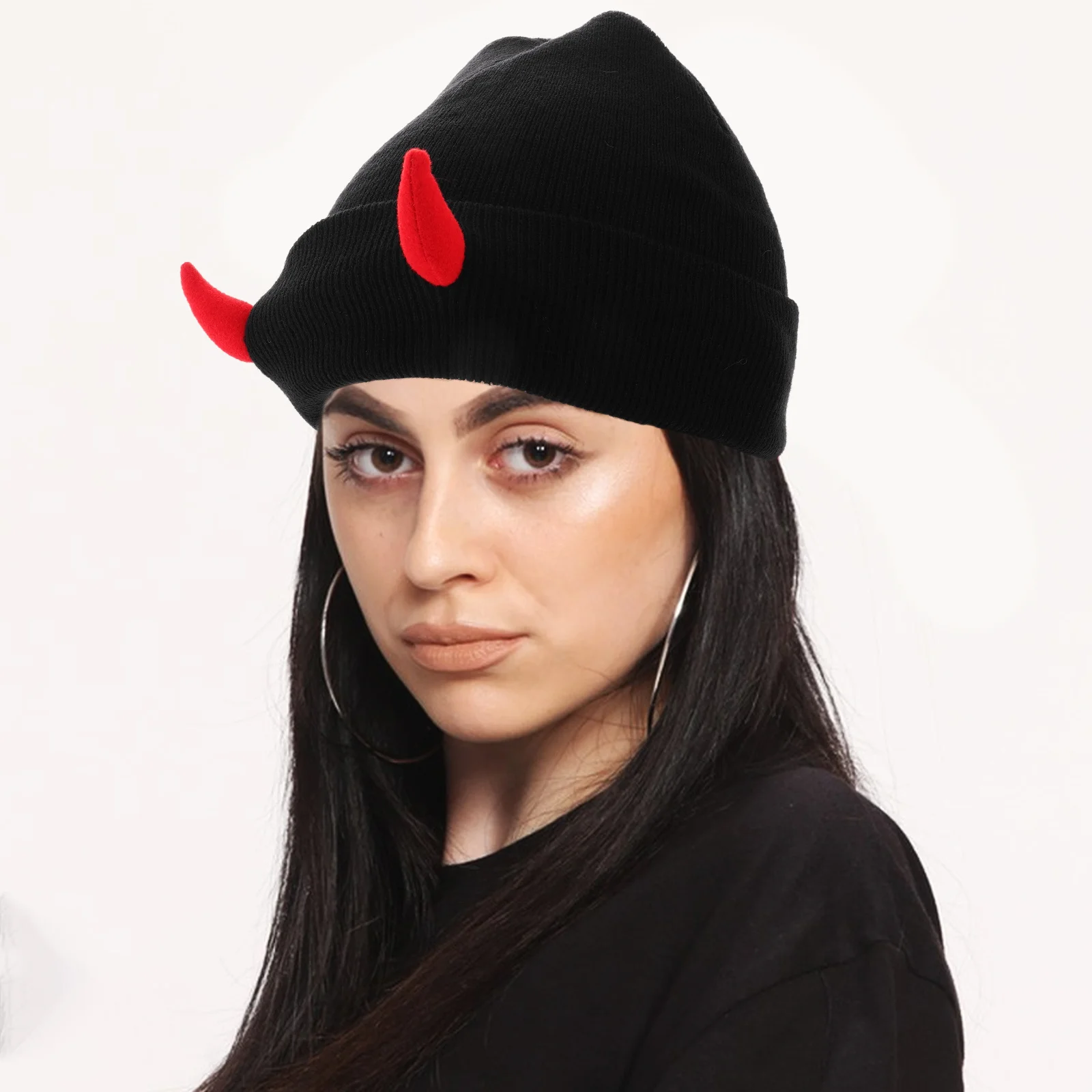 デーモンホーンニット帽子暖かいアクリルハロウィンビーニーユニークな雄牛の角のデザイン女性男性パーティー屋外ストリートファッションウェア