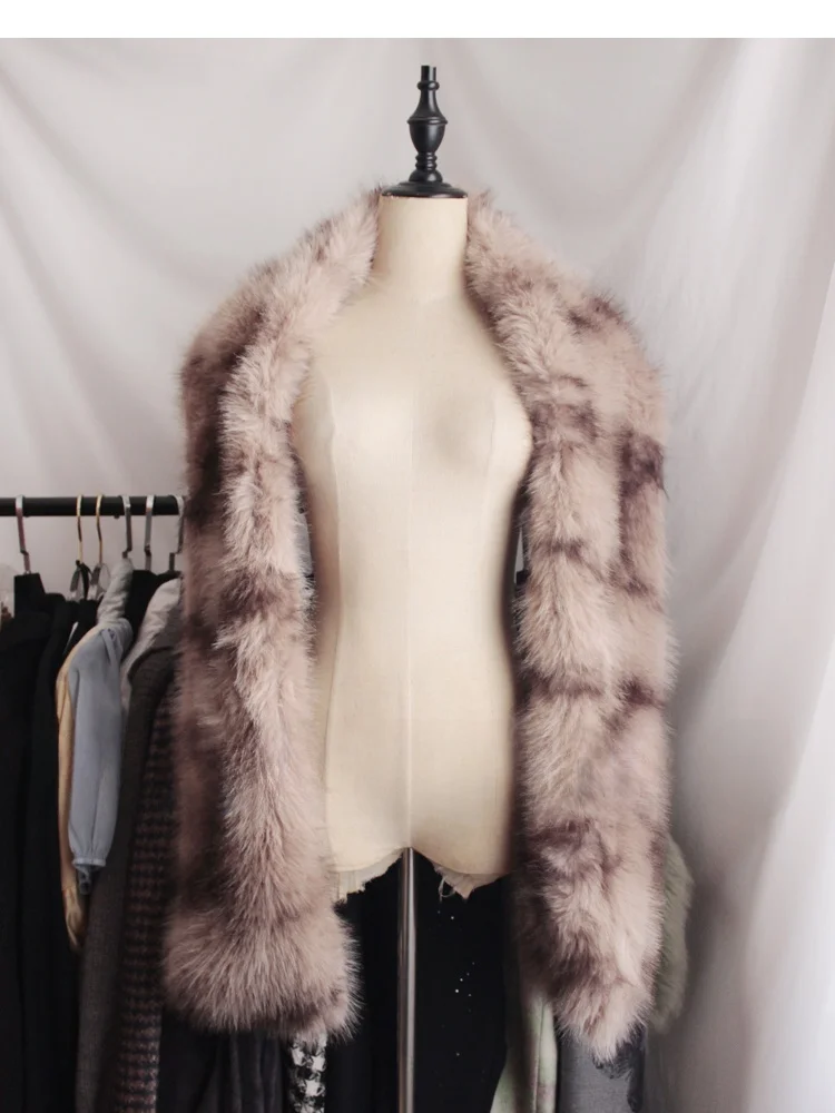 Cachecol de Pelúcia Retro io e Quente, Estiloso e Versátil, Acório de Inverno para Mulheres com Padrão adiente em Fib...