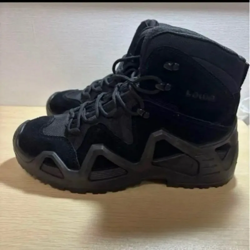 New Luxury Hiking Shoe Man Outdoor Walking Shoes Mens Professional Mens Mountain Hiking Shoes Lace Up Men Shoes For Hiking